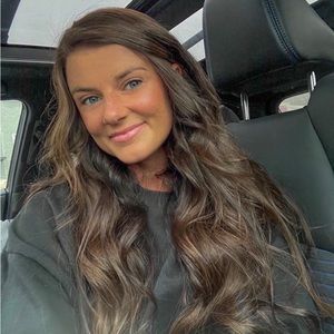 Meet your Posher, Kari